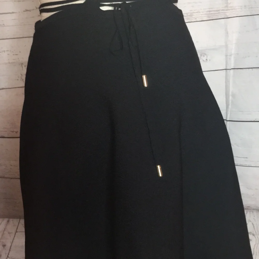 CUSNIE ET OCHS BANDAGE knit type FABRIC LIKE EUC RUNWAY CROSS BACK DRESS